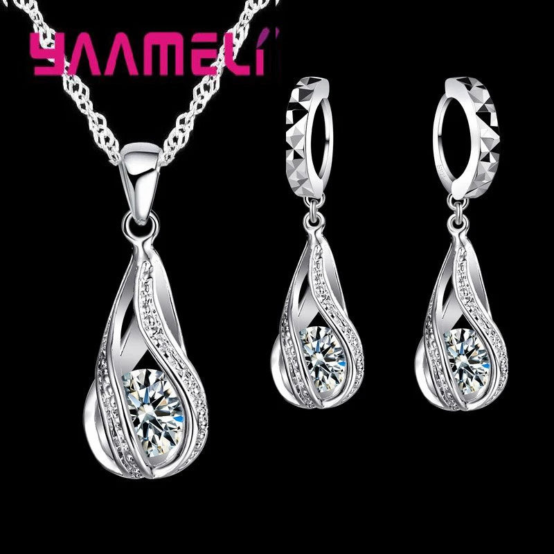 Conjunto colar e brincos gota com zircônia
