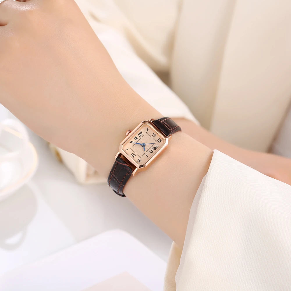 Relógio feminino quadrado retrô com pulseira de couro