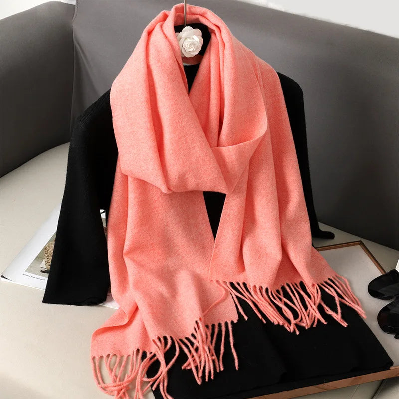 Cachecol pashmina liso com franjas