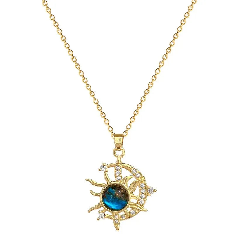 Colar feminino lua e estrela com zircônias