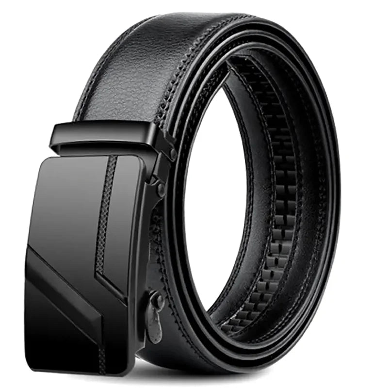 Cinto masculino preto com fivela automática