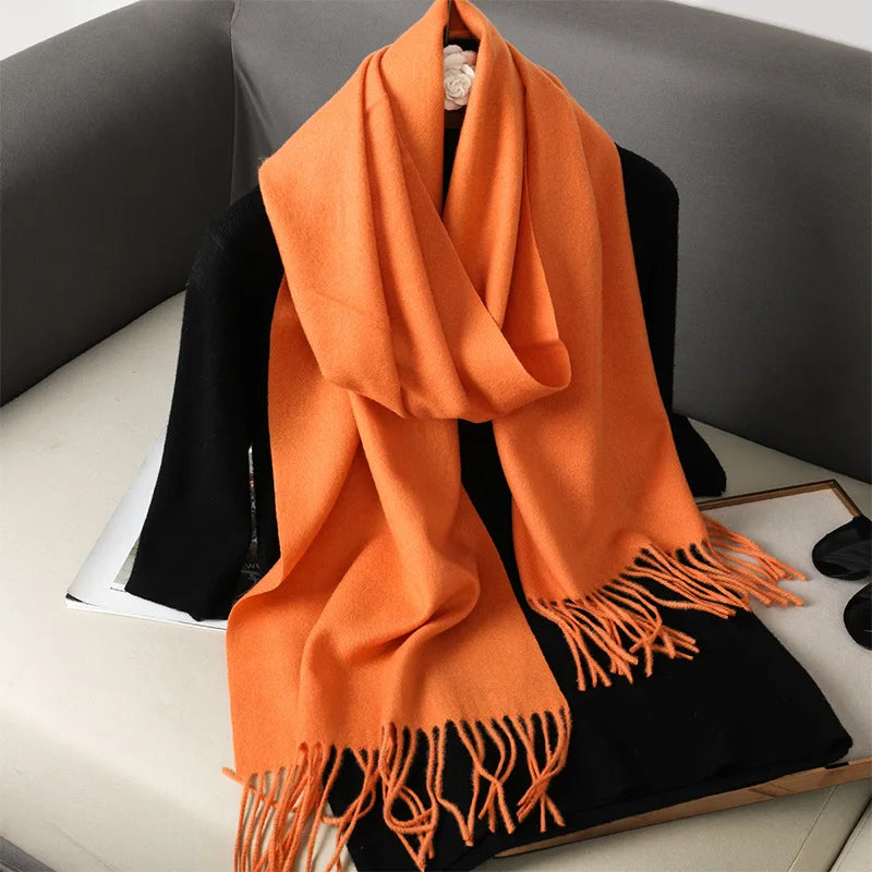 Cachecol pashmina liso com franjas