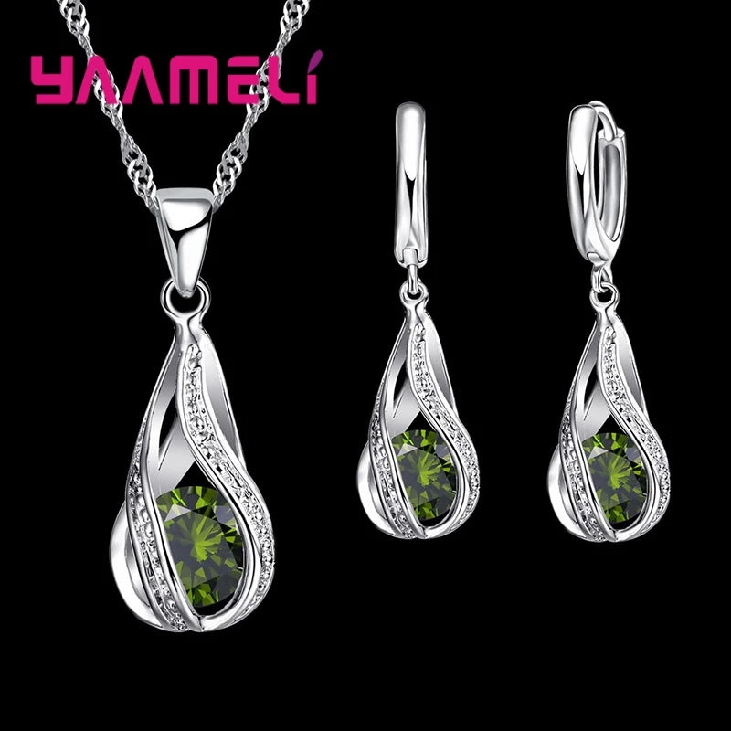 Conjunto colar e brincos gota com zircônia