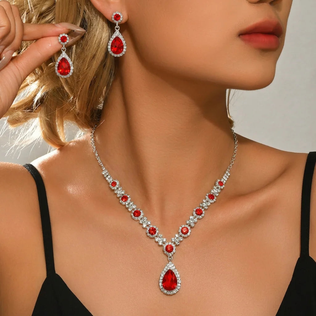 Conjunto colar e brincos gota