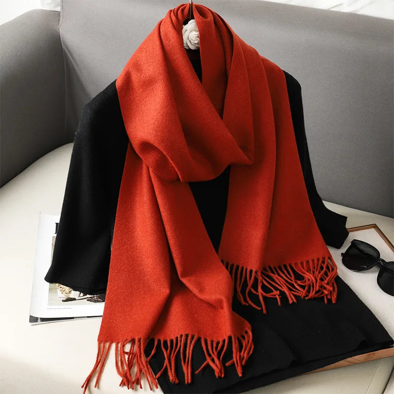 Cachecol pashmina liso com franjas