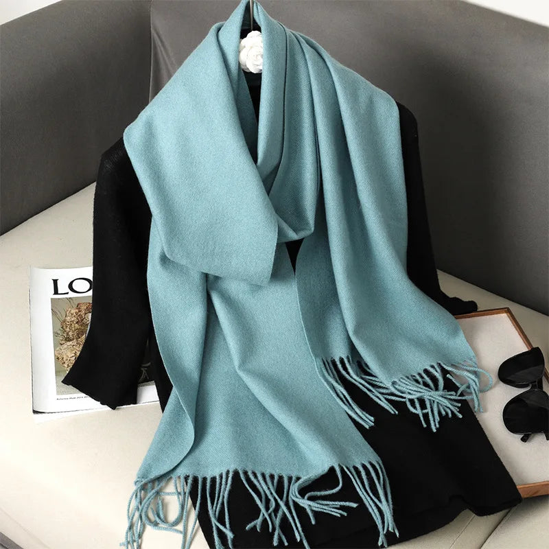 Cachecol pashmina liso com franjas