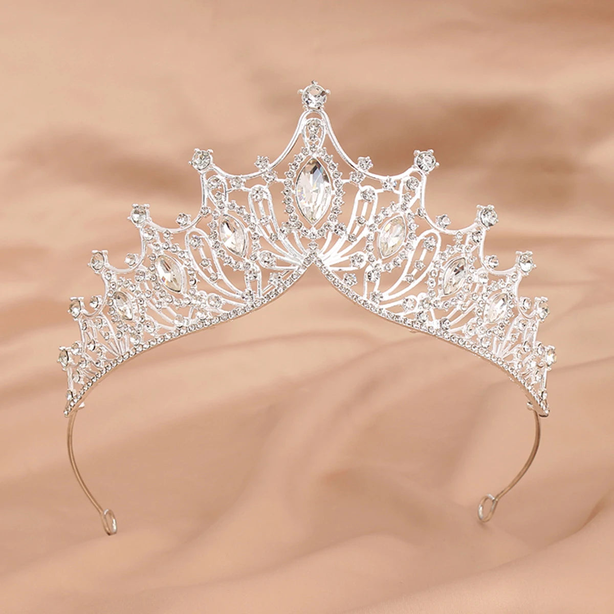 Coroa de princesa com strass e pentes