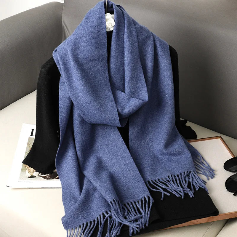 Cachecol pashmina liso com franjas