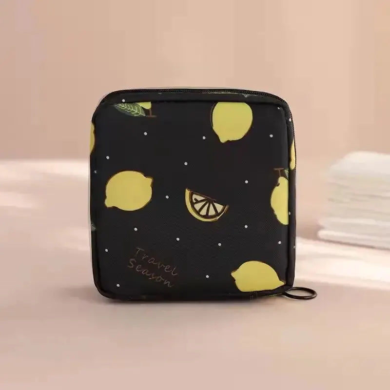 Necessaire para absorventes estampada