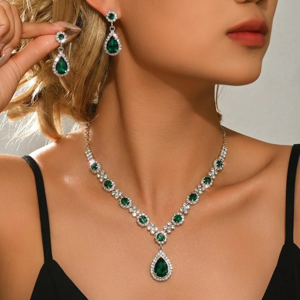 Conjunto colar e brincos gota
