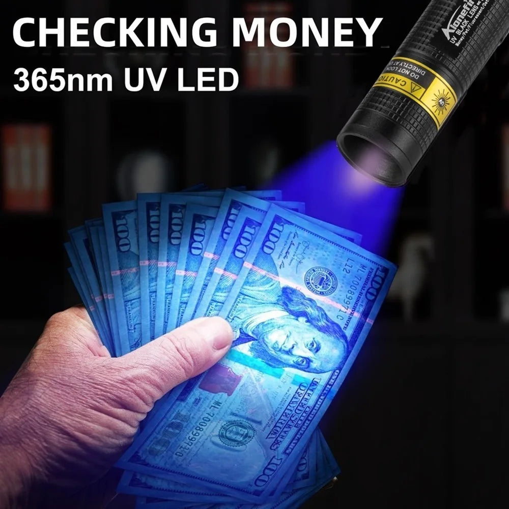 Lanterna UV 365 nm recarregável