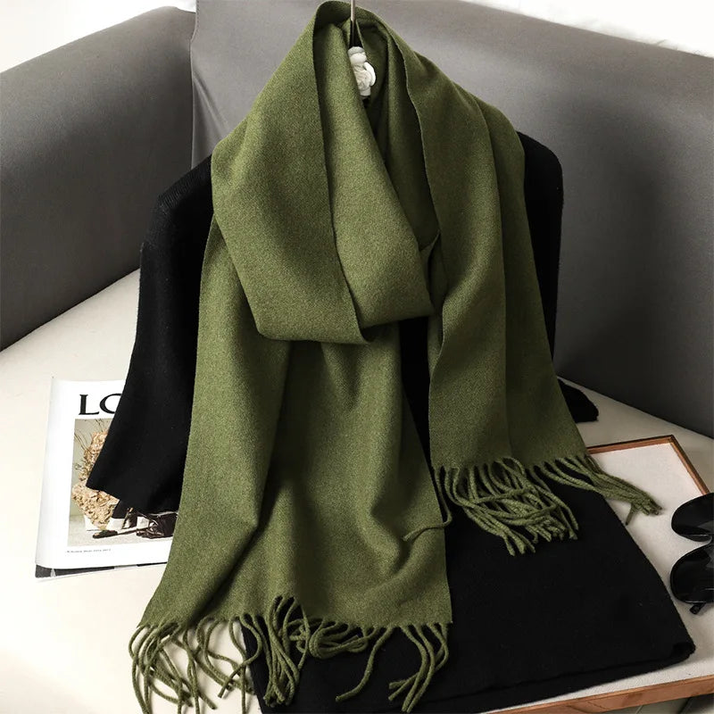 Cachecol pashmina liso com franjas
