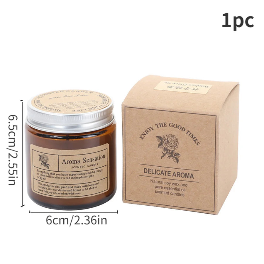 Vela aromática em copo de vidro âmbar