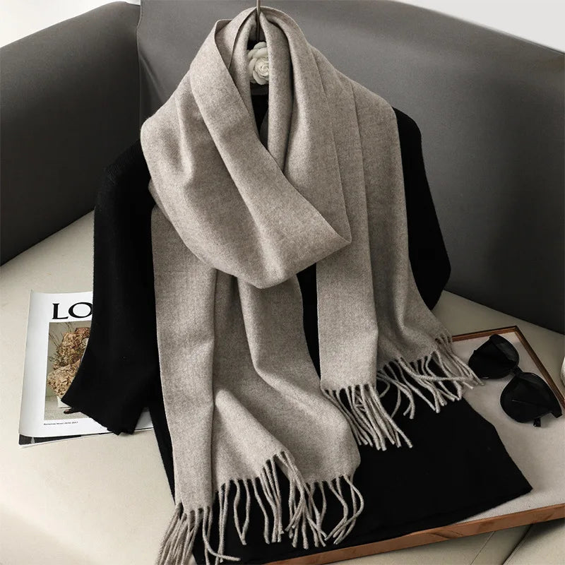 Cachecol pashmina liso com franjas