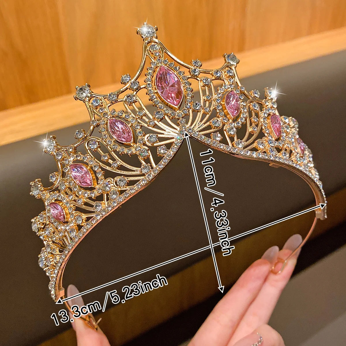 Tiara coroa delicada para festas