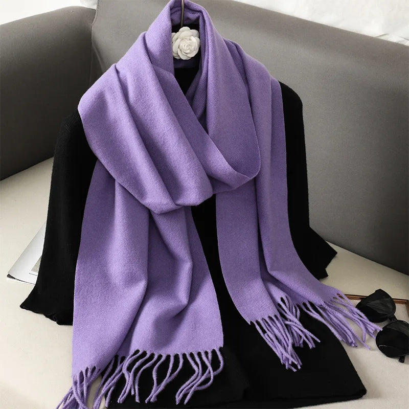 Cachecol pashmina liso com franjas